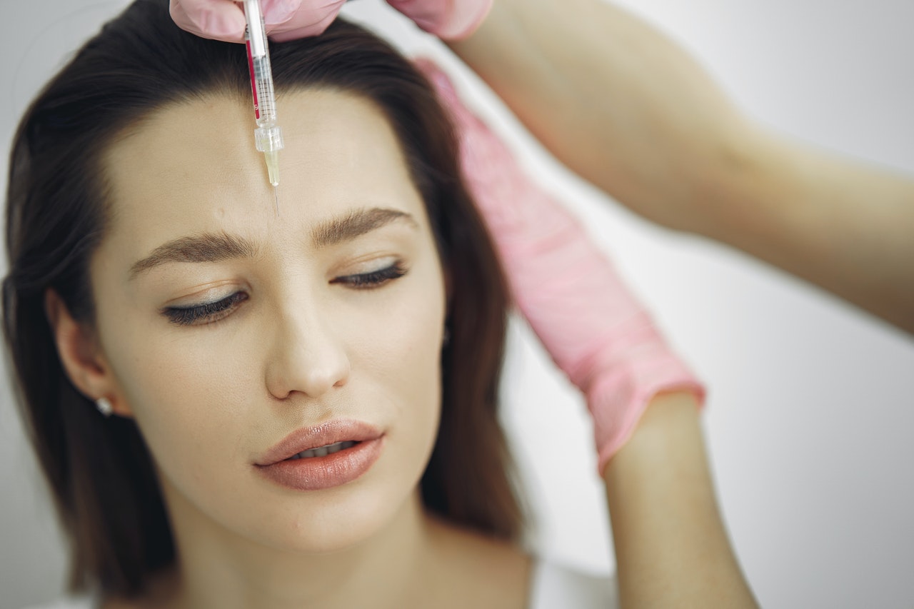 A Comprehensive Guide to Botox - All You Ever Wanted to Know And More img 1